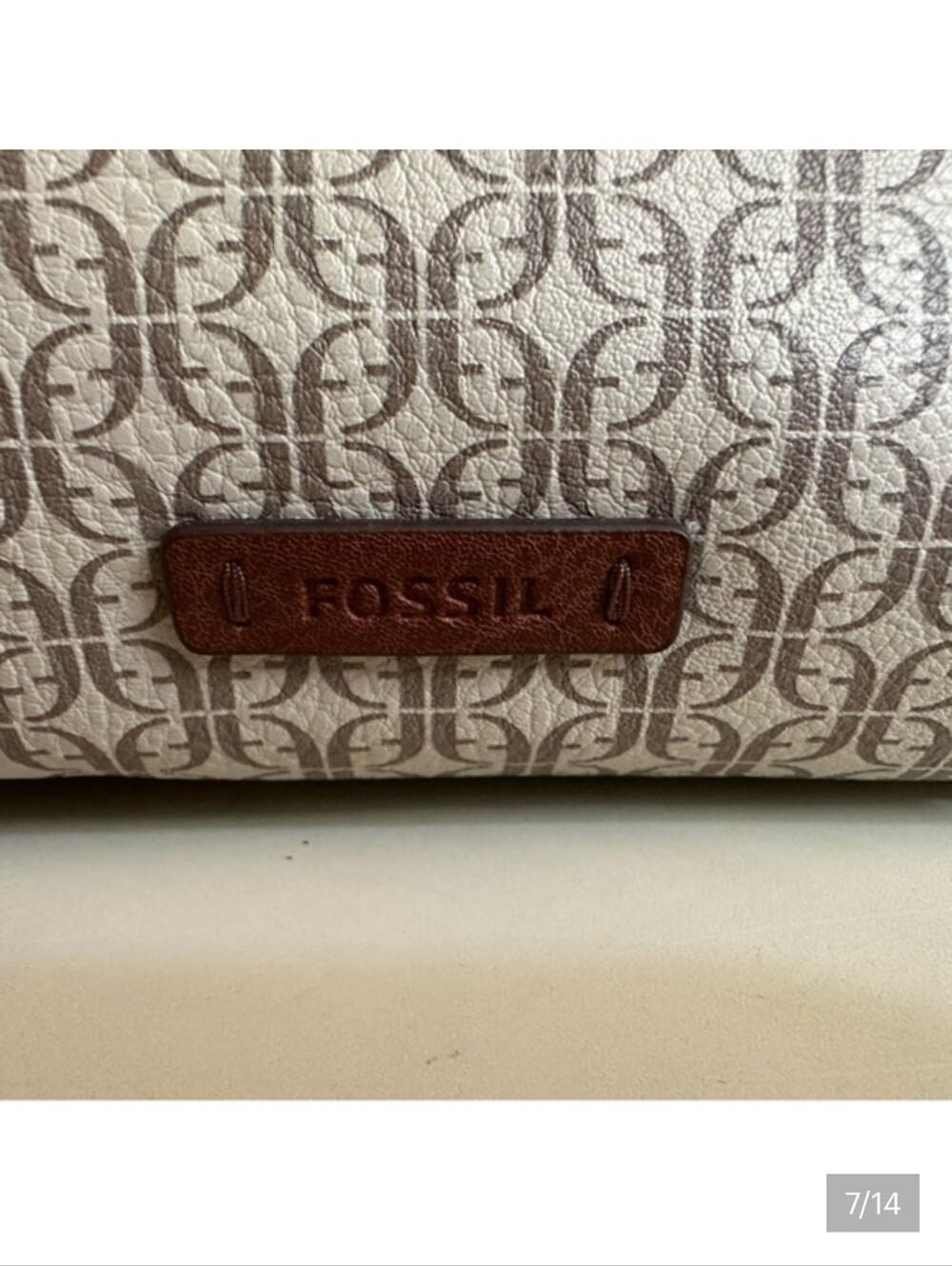 Fossil - Rachel Tote Bag With Brass Key And Scarf - Picture 5 of 13
